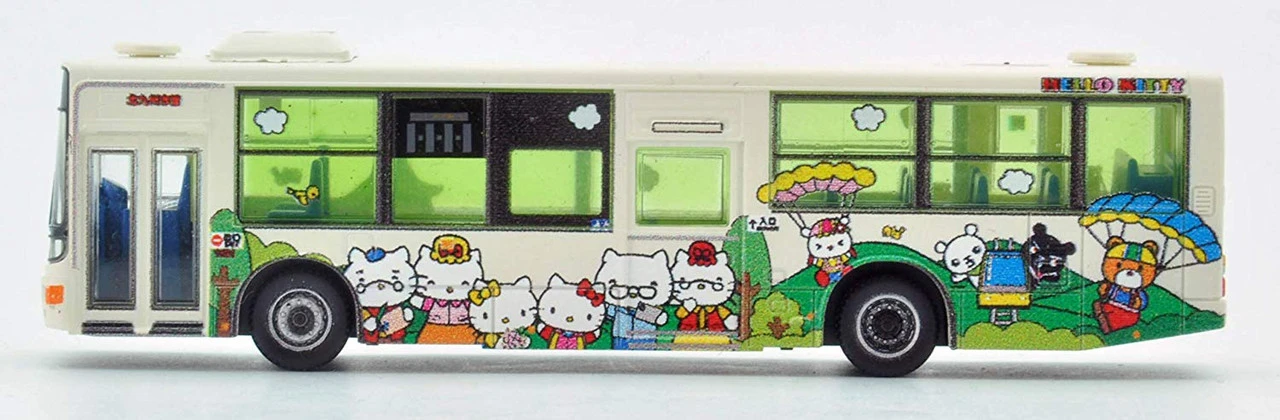 Tomytec Bus Collection Hello Kitty Bus No.1 (Family Ver.) (N Scale) 6 Tomytec Bus Collection Hello Kitty Bus No.1 (Family Ver.) (N Scale) - Image 4