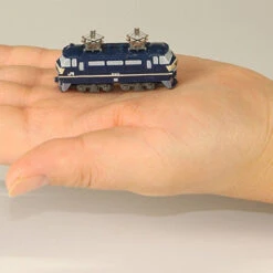 Rokuhan ST003-1 Z Shorty Electric Locomotive Type EF66 (Z Scale) -Kyosho shop 4571324594637 5 43571.1586239122