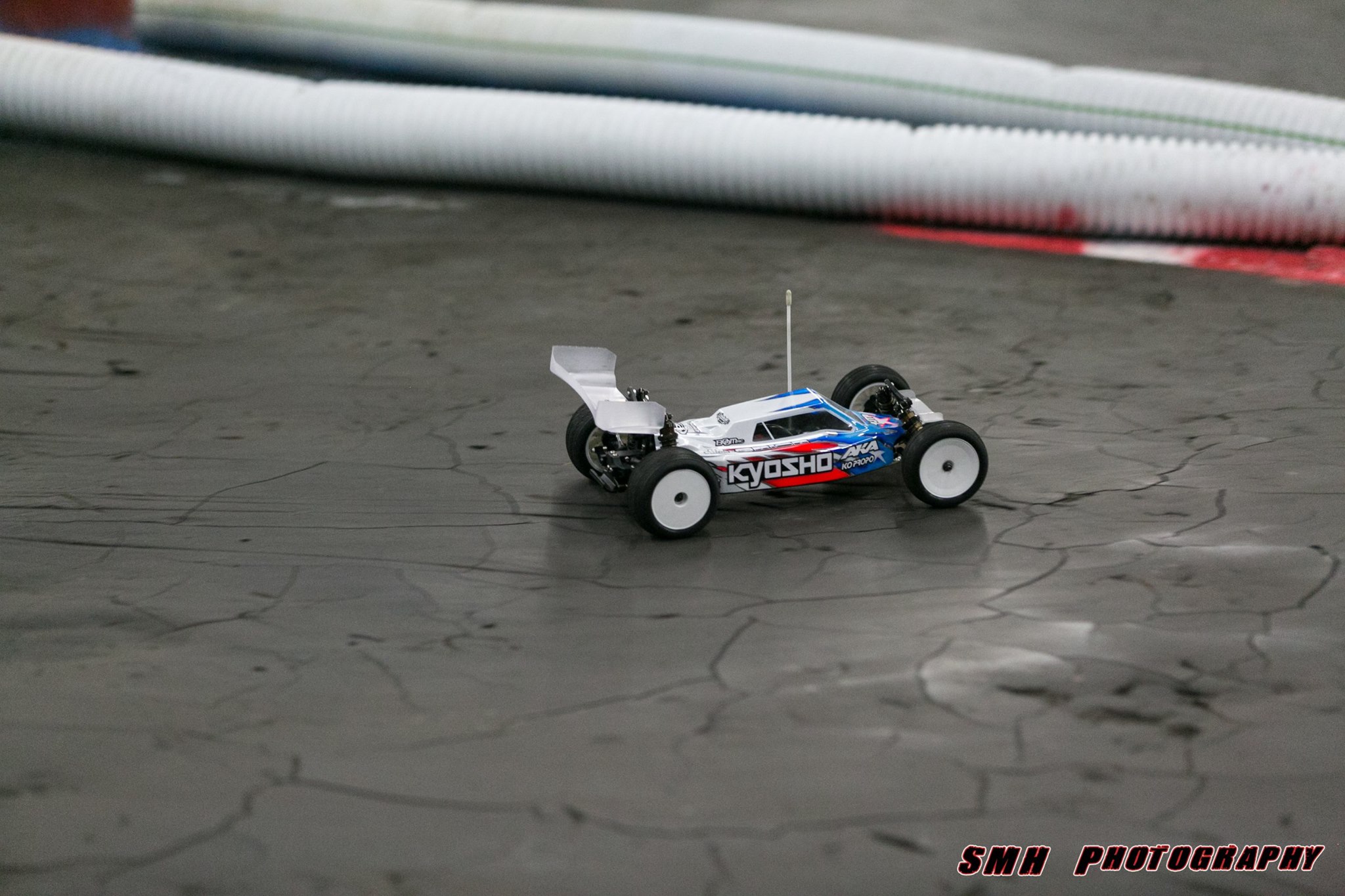 Kyosho shop 1 Kyosho shop -Kyosho shop 26240342 1613769728702685 7018010520017138887 o